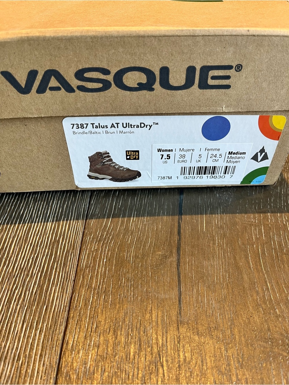 Vasque Women’s Brown Leather Mid-Height Hiking Boots - Picture 4 of 4